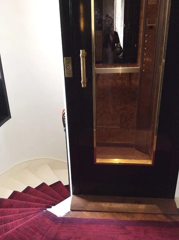 Bed & Breakfast Quartier Champs-elysees Paris